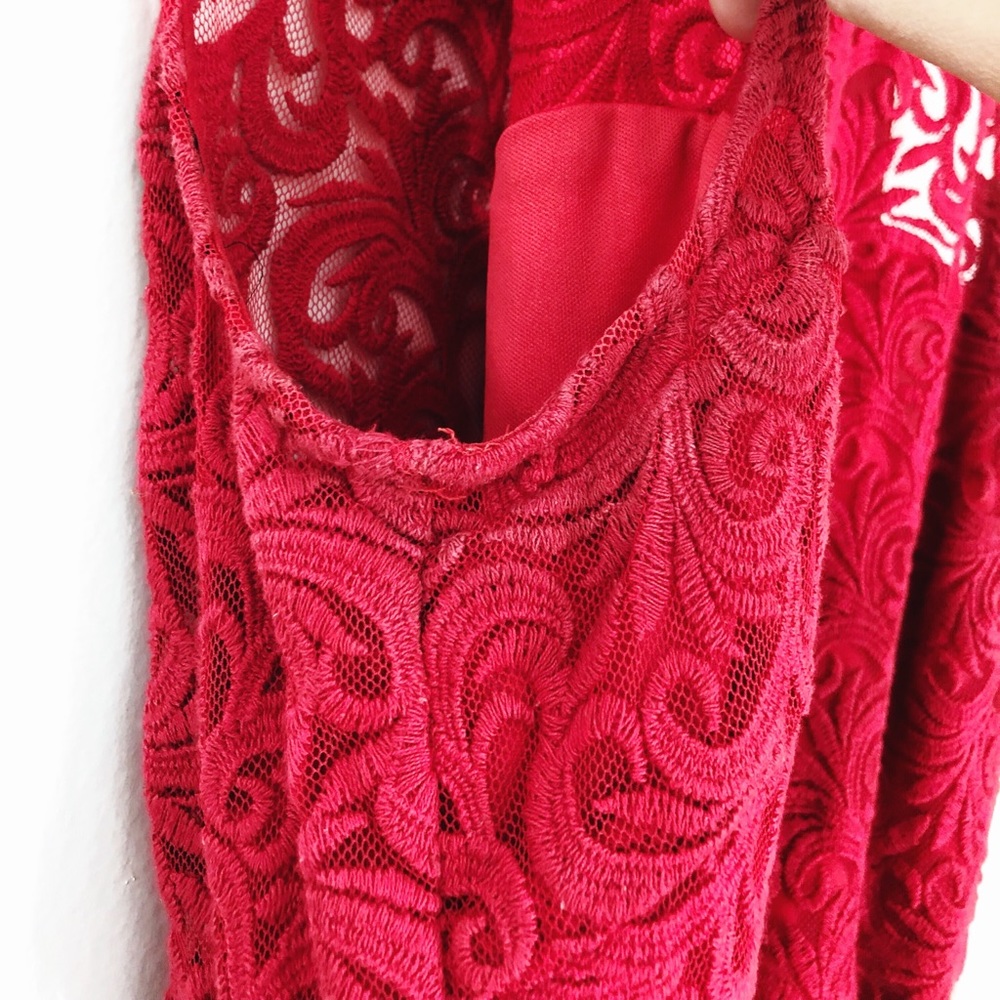 Sugarlips red lace cutout maxi dress size medium - Picture 7 of 9